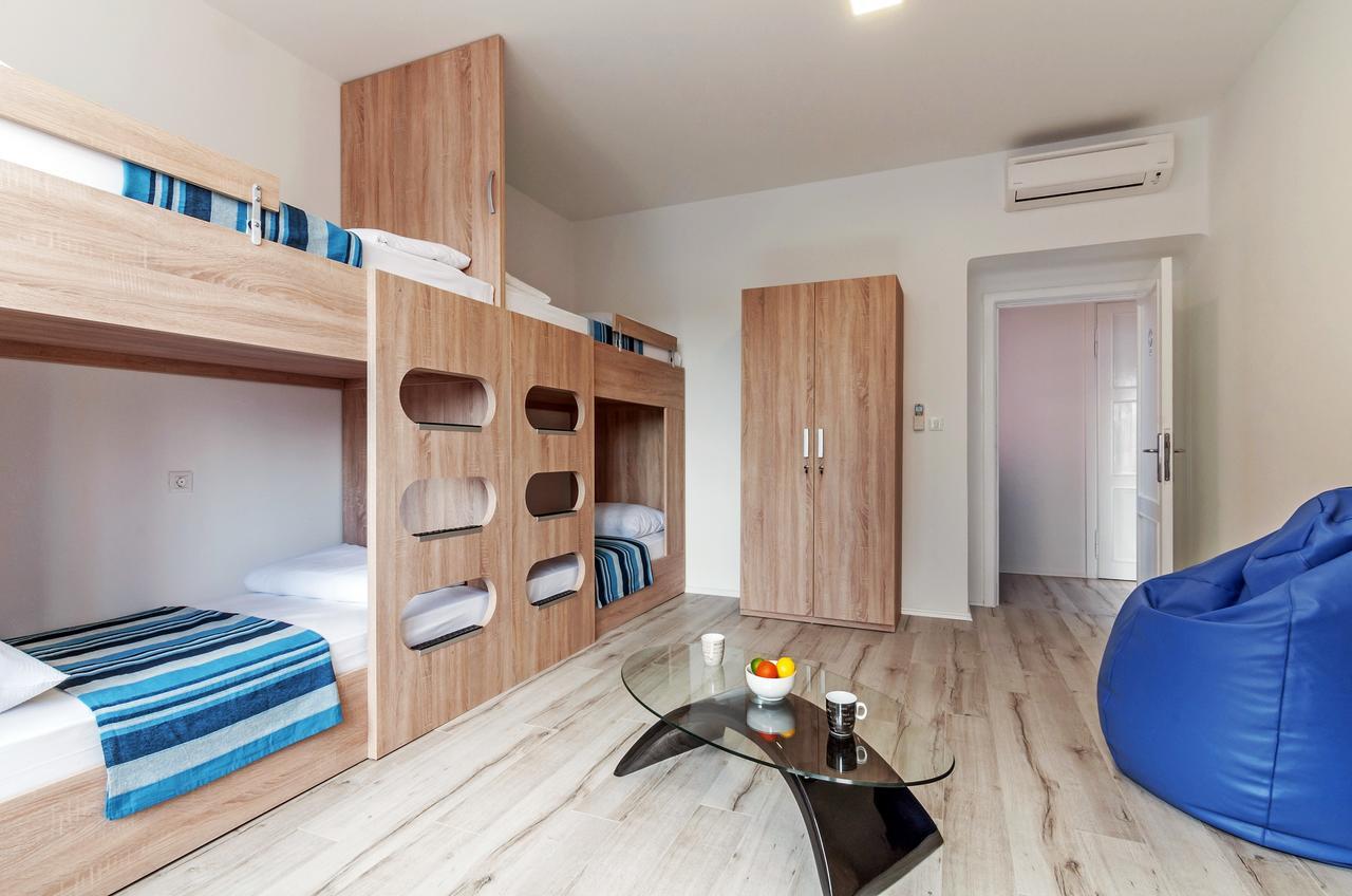 Sky Hostel Zadar Exterior foto